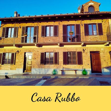 Casa Rubbo - Appartamento In Collina 'Monviso' Alba  Exterior photo